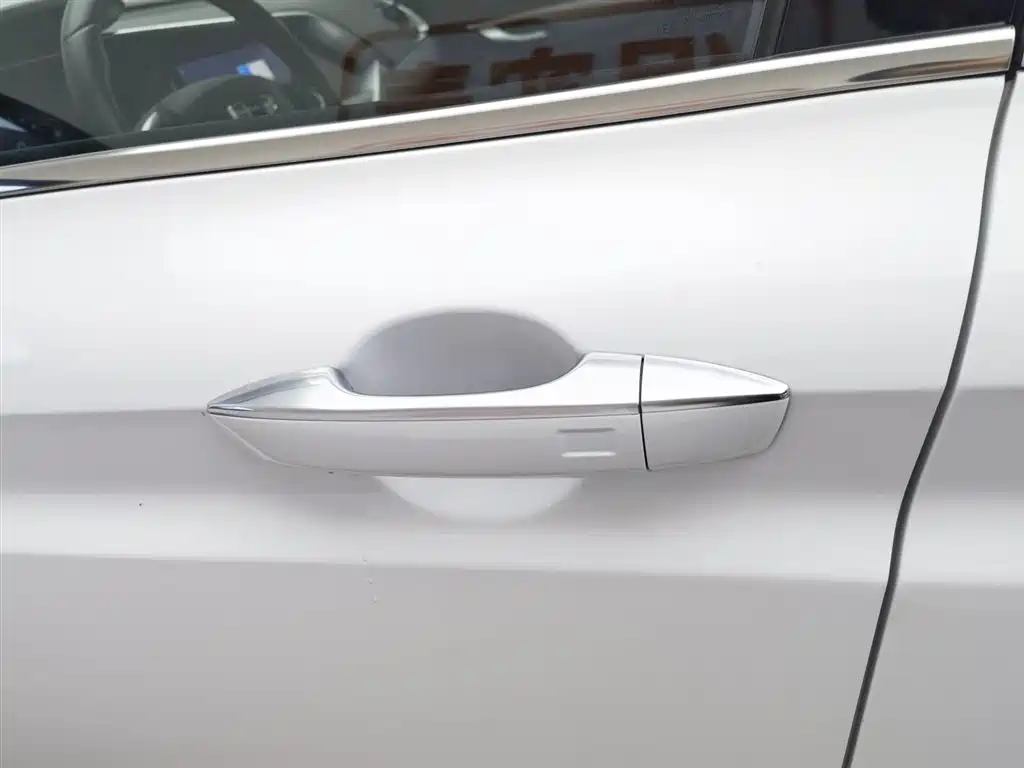 GEELY AUTOMOBILE XINGYUE