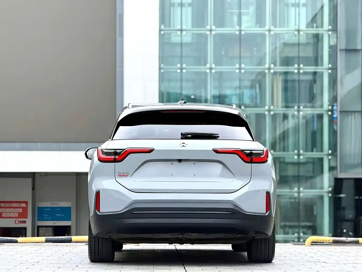 Фото 10 - NIO ES6