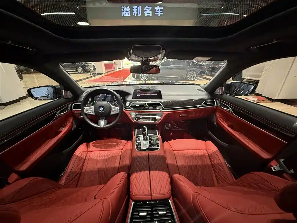 BMW 7 Series 2019 Facelift M760Li xDrive V12 Sport Package фото 22