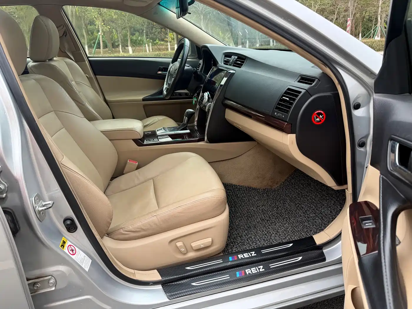 Toyota Reiz 2012 2.5V Grace Elite Styling Edition фото 10