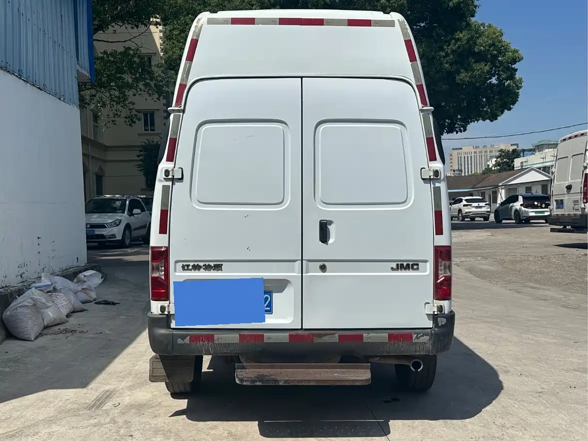Jiangling Tesun 2019 2019 2.8T Commercial Long Wheelbase High Roof 6-Seater Single Rear Tire China VI JX493