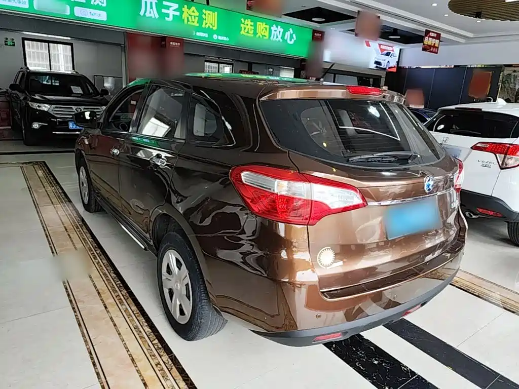 Venucia T70 2018 2016 1.6L Manual Rui Xing Edition