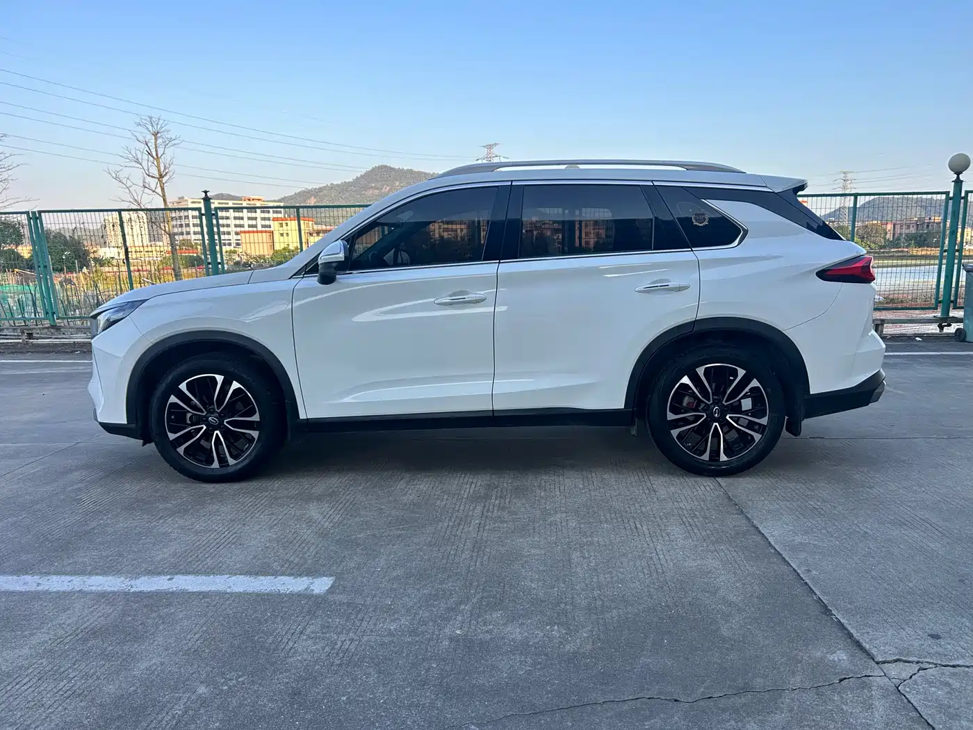 GAC TRUMPCHI GS4 PLUS