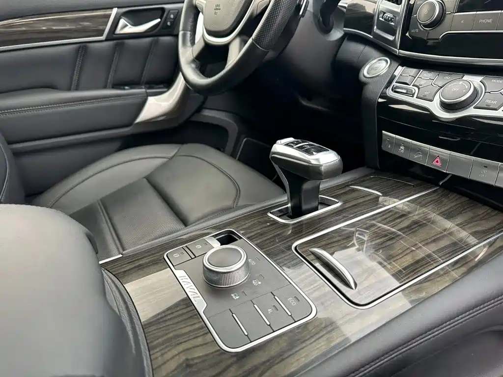Photo 19 - Haval H9