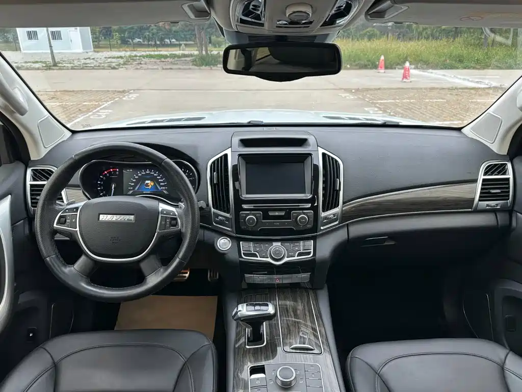 Photo 11 - Haval H9