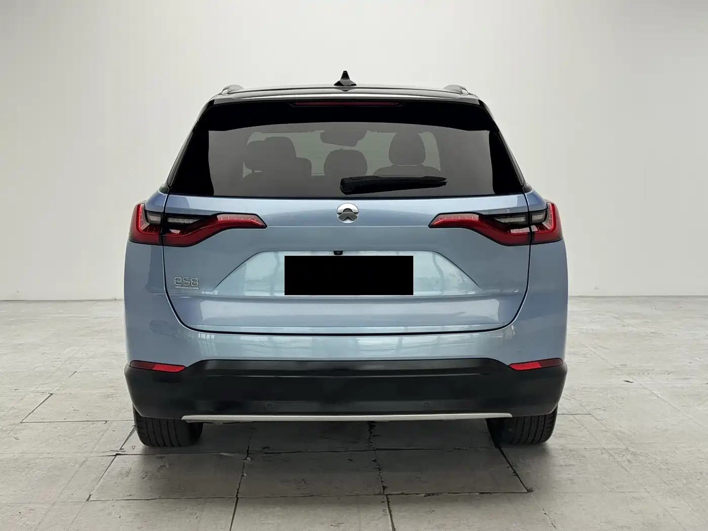 NIO ES8 2018 2018 355KM Base Model 7-Seater Version