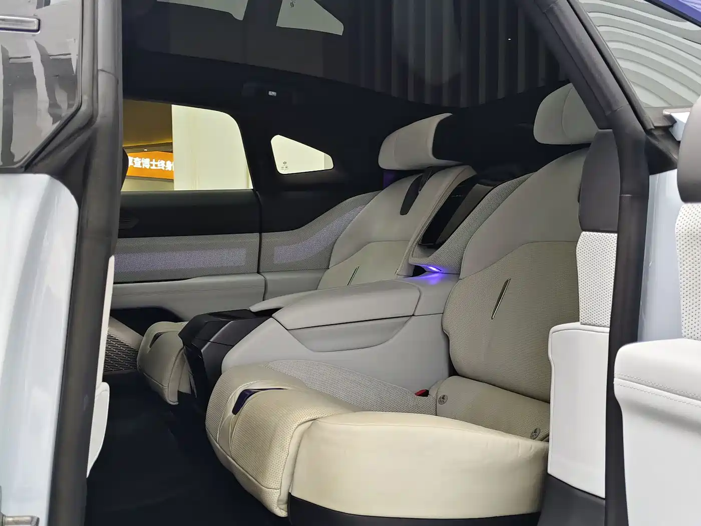 HiPhi Z 2023 2023 4-Seater Edition