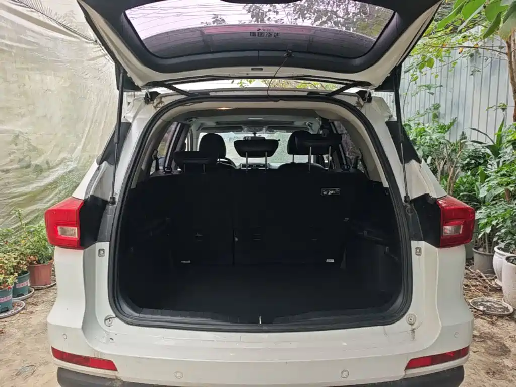 Фото 19 - Haval M6