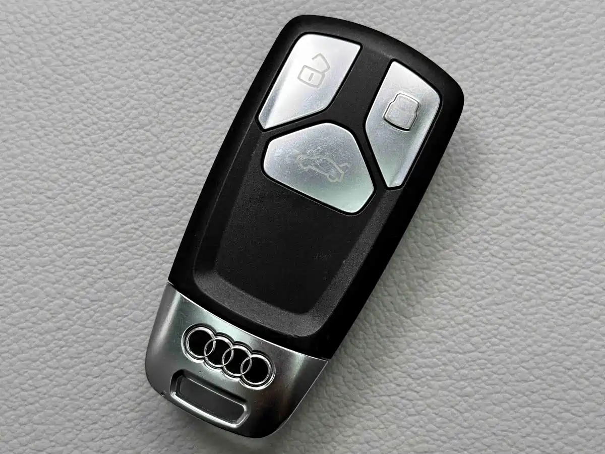 Photo 21 - Audi A4L