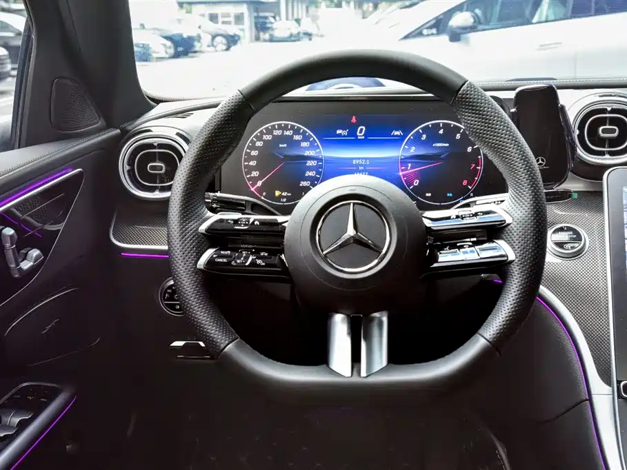 Mercedes-Benz C-Class, миниатюра 10