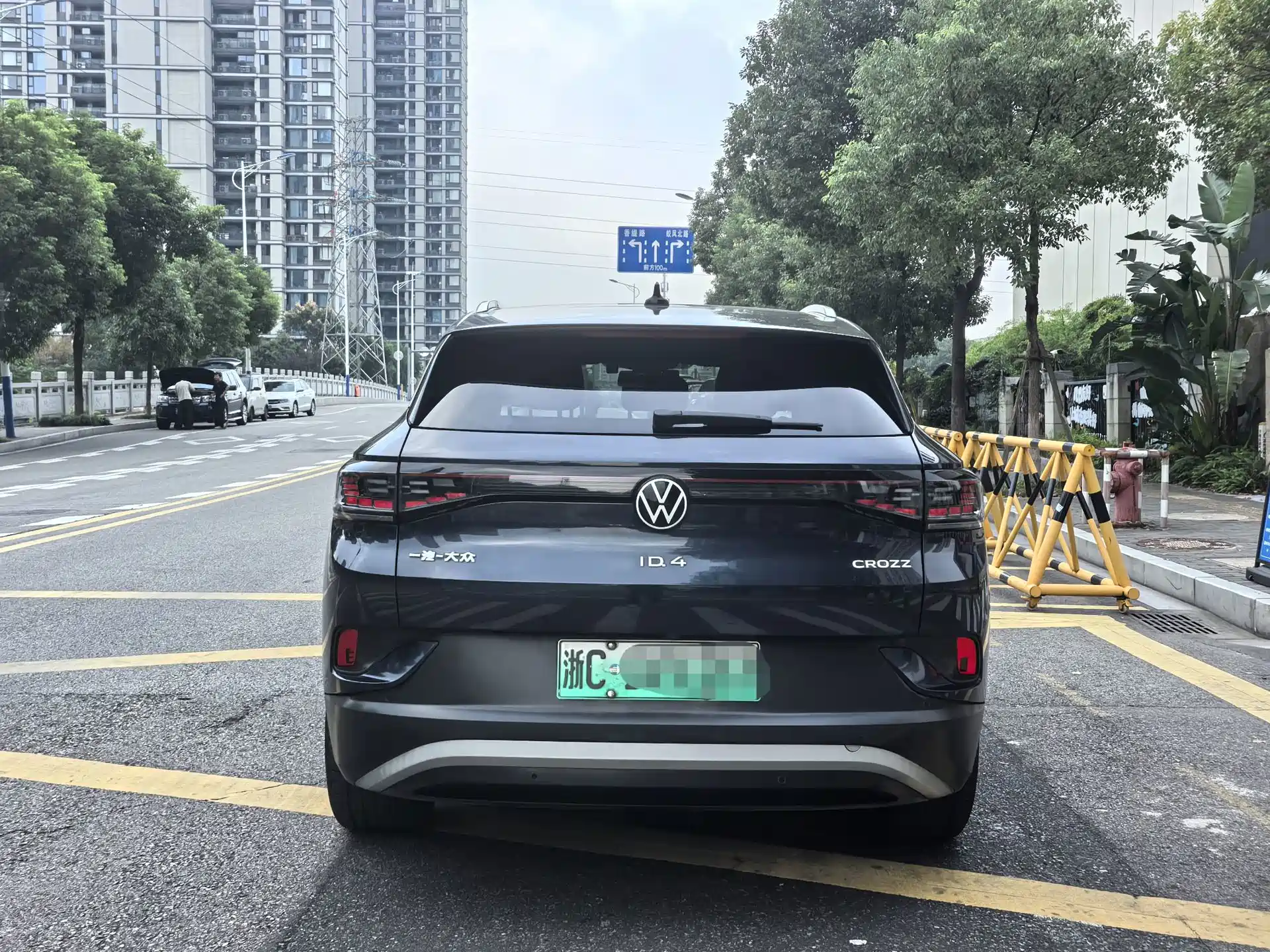 Photo 5 - Volkswagen ID.4 CROZZ