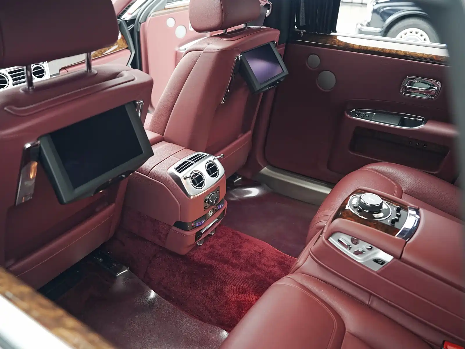 Фото 14 - Rolls-Royce Ghost