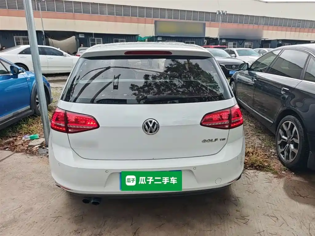 Volkswagen Golf 2016 230TSI Automatic Luxury фото 6