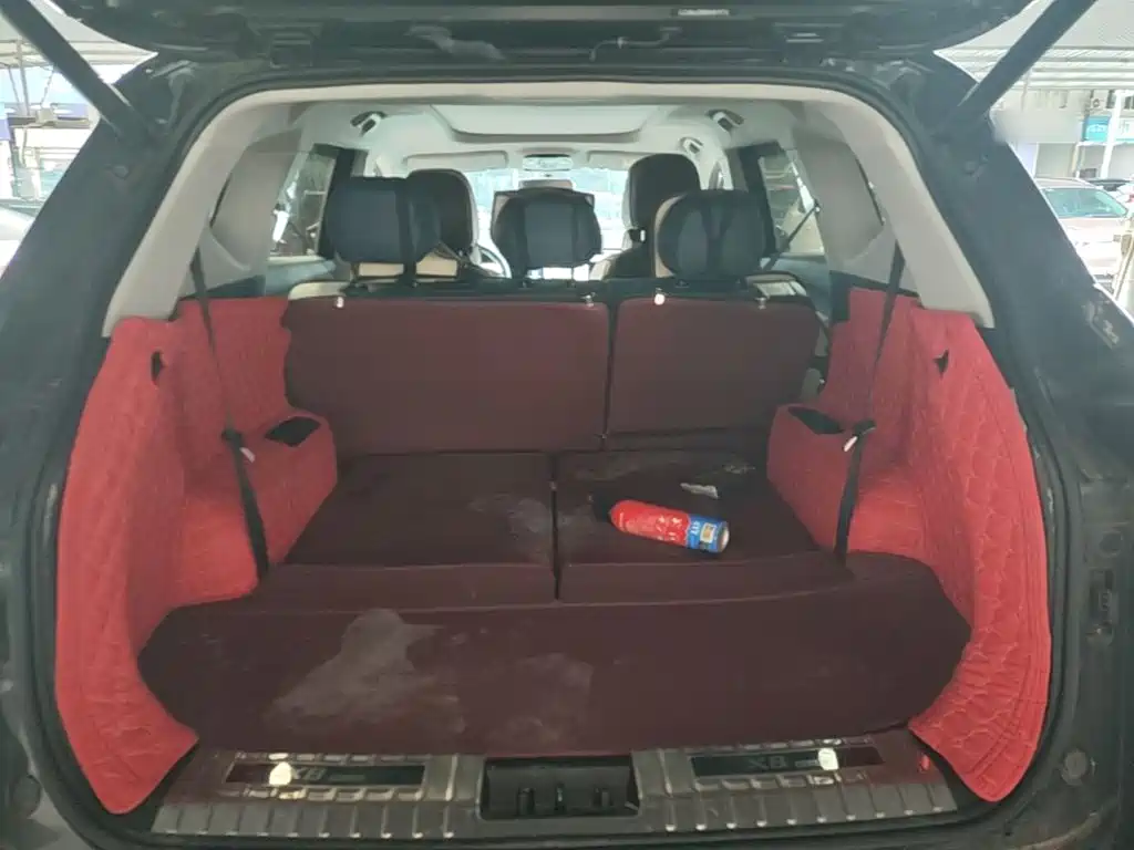 JAC JAC X8 E-Home 2025 2024 Family Comfort Edition 7-seater