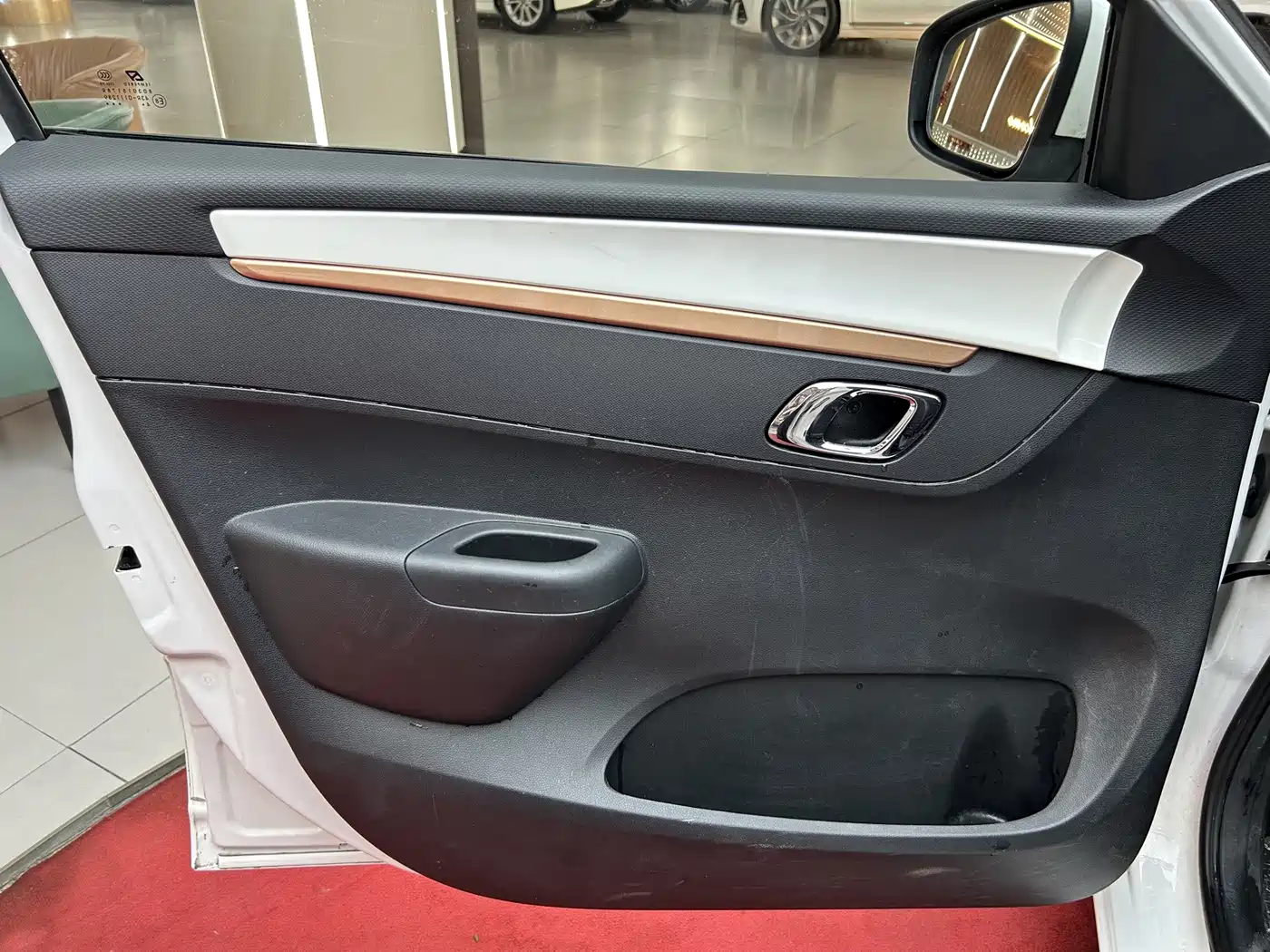 Dongfeng Yipai Nano BOX 2024 2022 Wind Chaser Edition 351KM Advanced