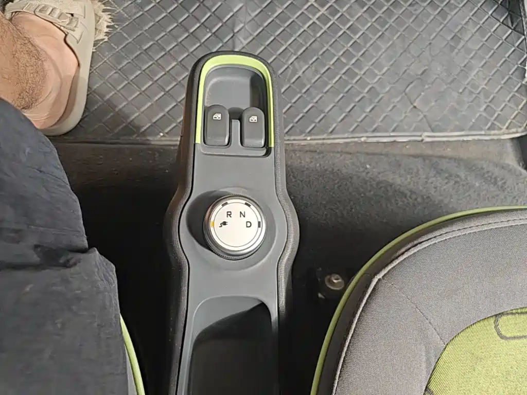 Photo 14 - Baojun E100