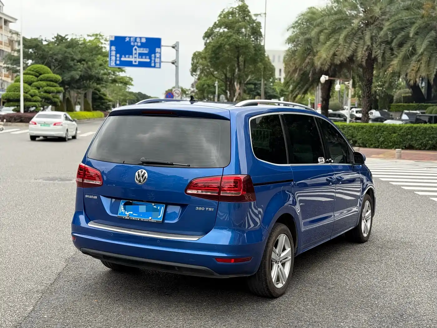 Volkswagen Sharan 2019 2018 380TSI Comfort 7-Seater