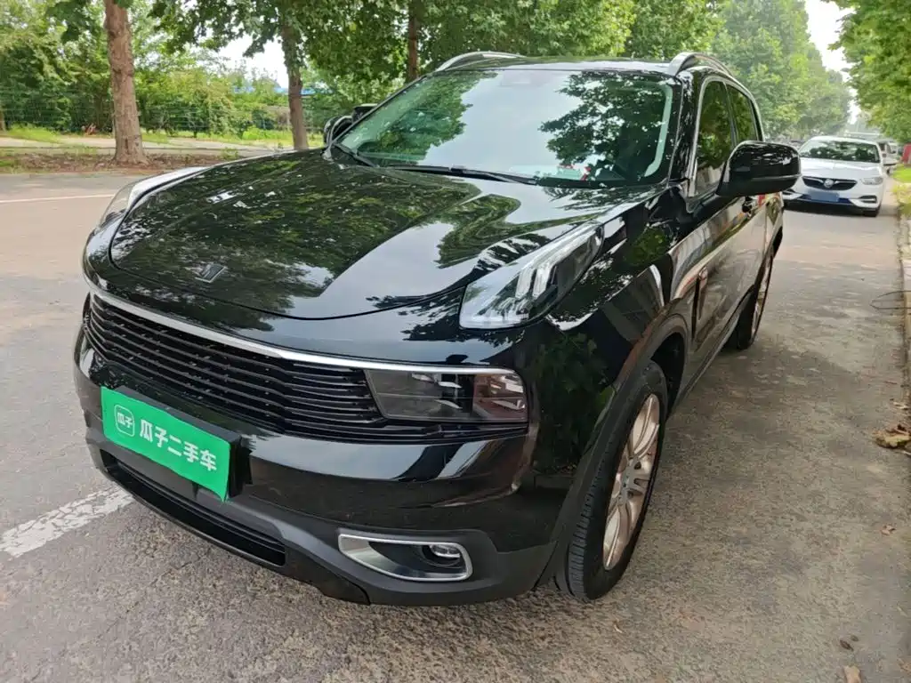 Lynk & Co 01 2018 2017 2.0T 2WD Pro Version
