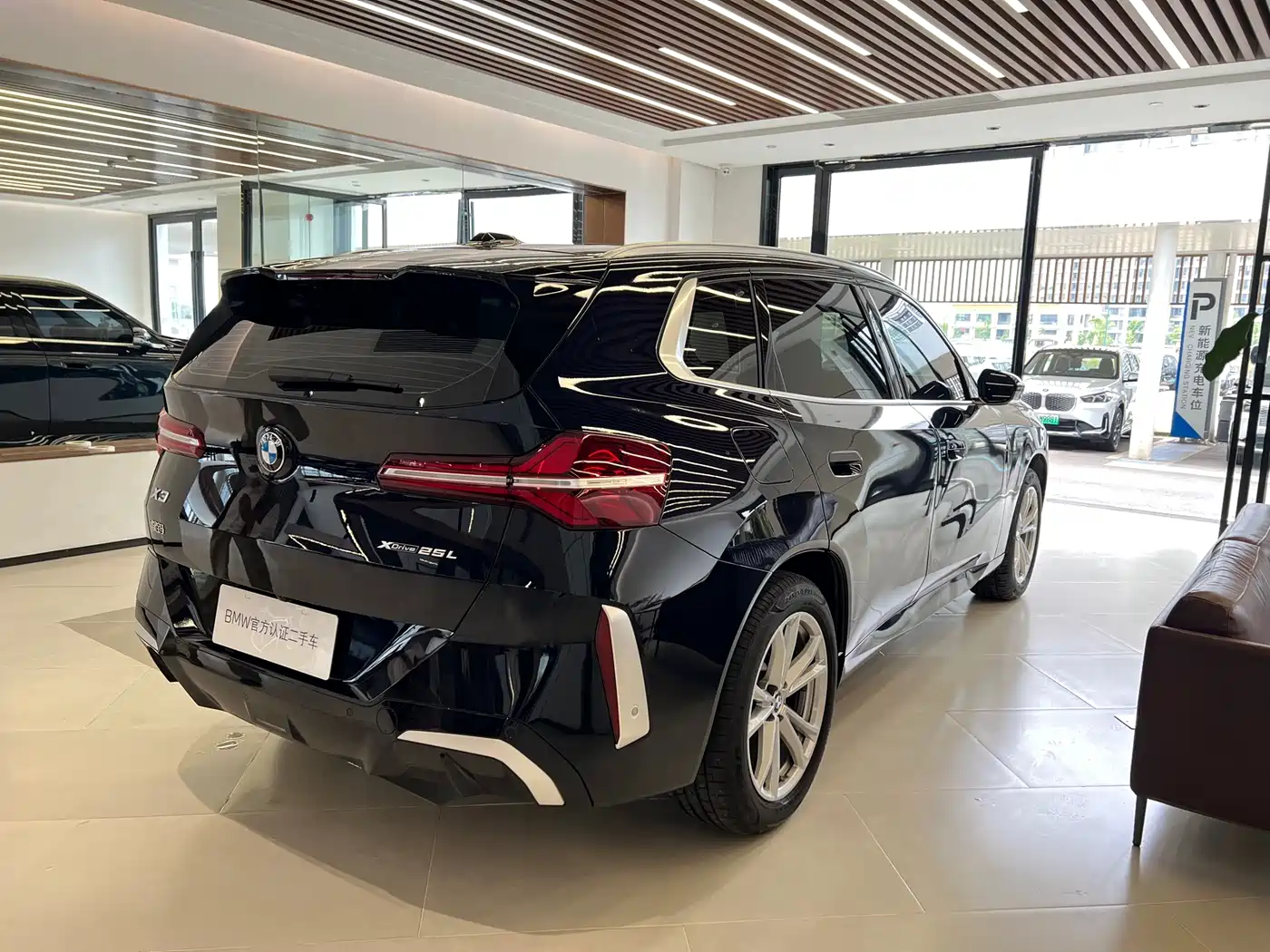 BMW X3 2025 xDrive25L Luxury Package фото 6