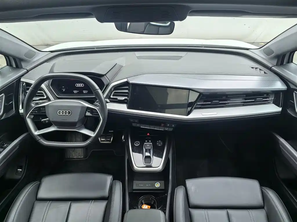 Audi Q4 e-tron 2025 2024 40 e-tron Creation Edition