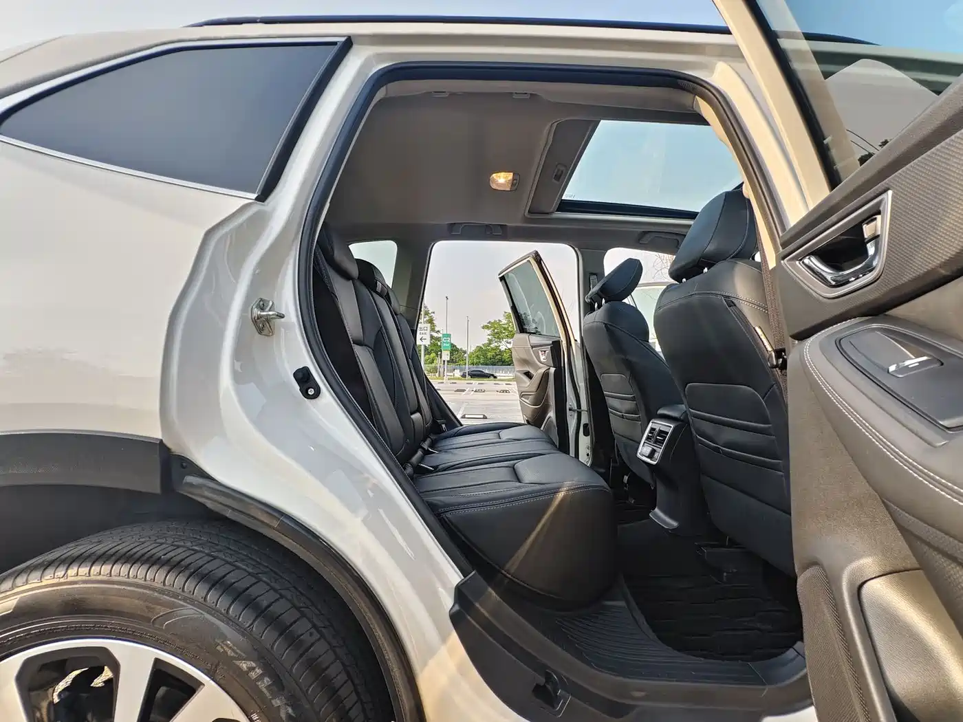 SUBARU FORESTER
