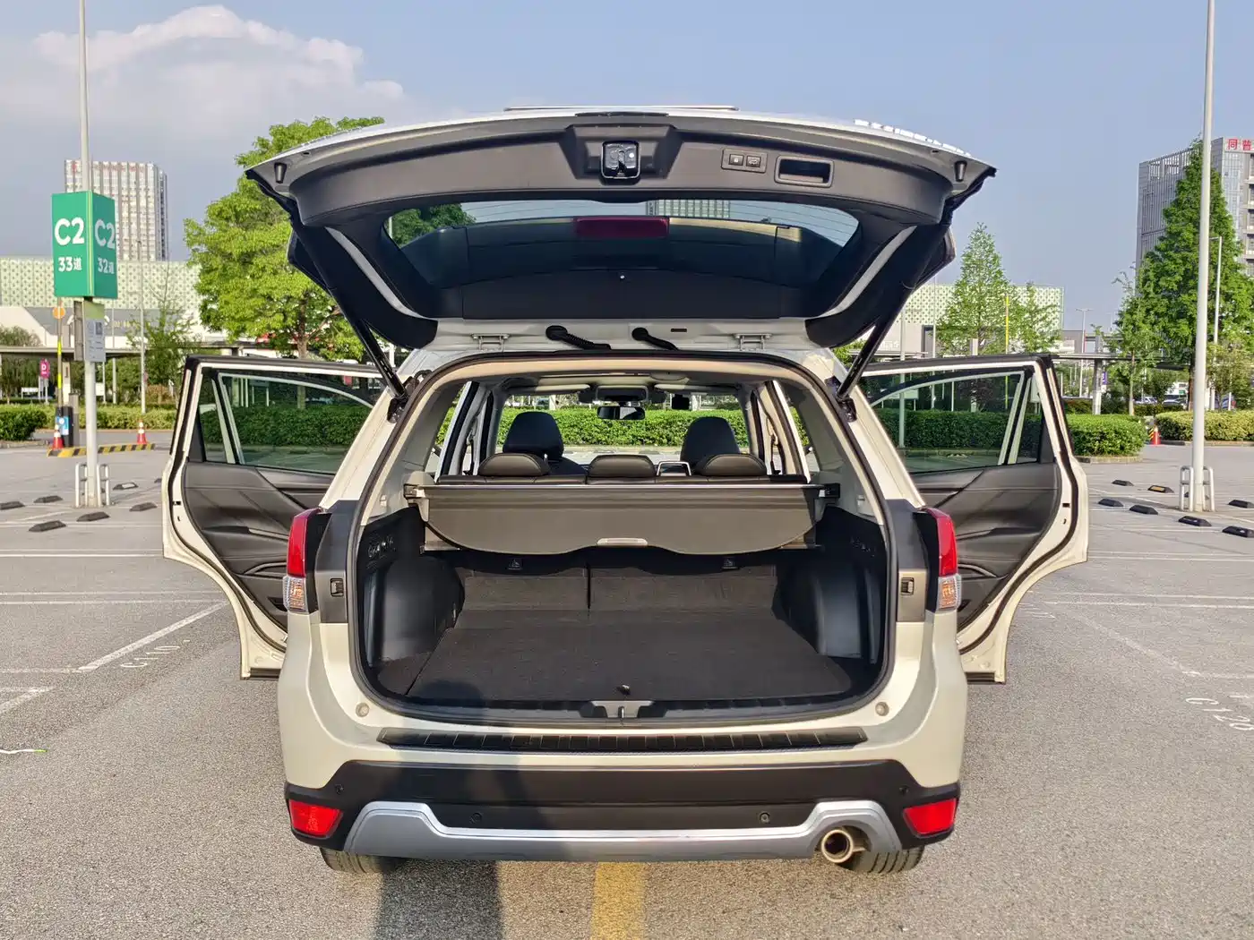 SUBARU FORESTER