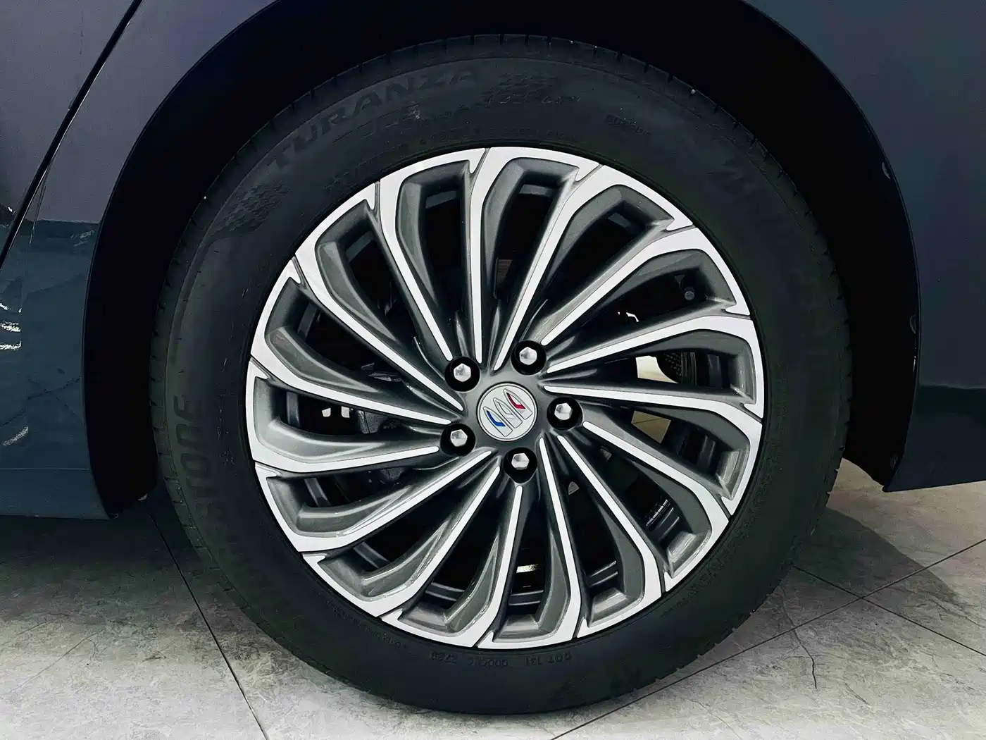 BUICK LACROSSE