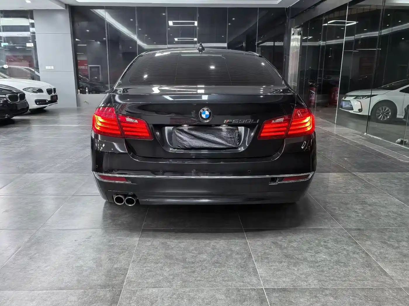 BMW 5 Series 2014 528Li xDrive Premium фото 5