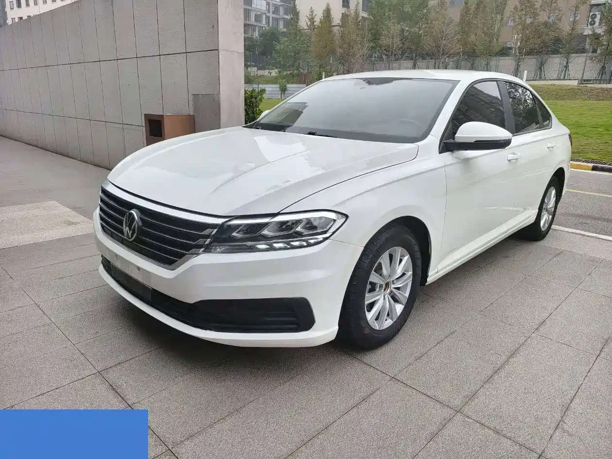 Photo 1 - Volkswagen Lavida