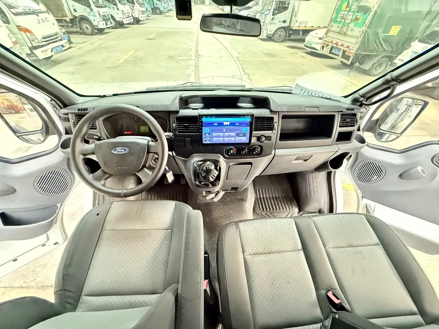 Ford New Generation Transit 2019 2016 Model 2.2T Long Wheelbase 6-Seater High-Roof Multi-Purpose Vehicle