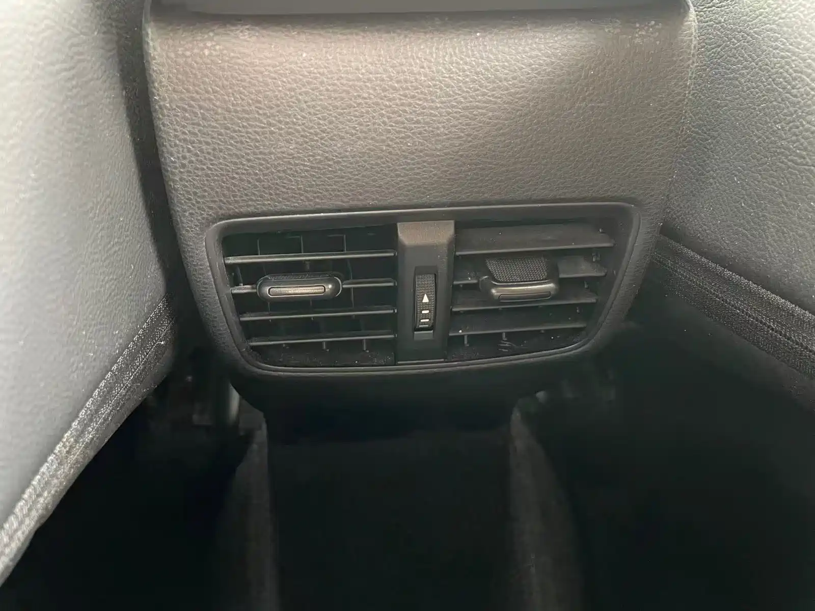 Фото 23 - Toyota Corolla Cross