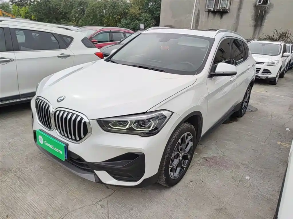 BMW X1 2022 sDrive25Li Leading