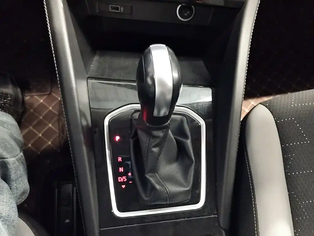 Фото 14 - Jetta VS5