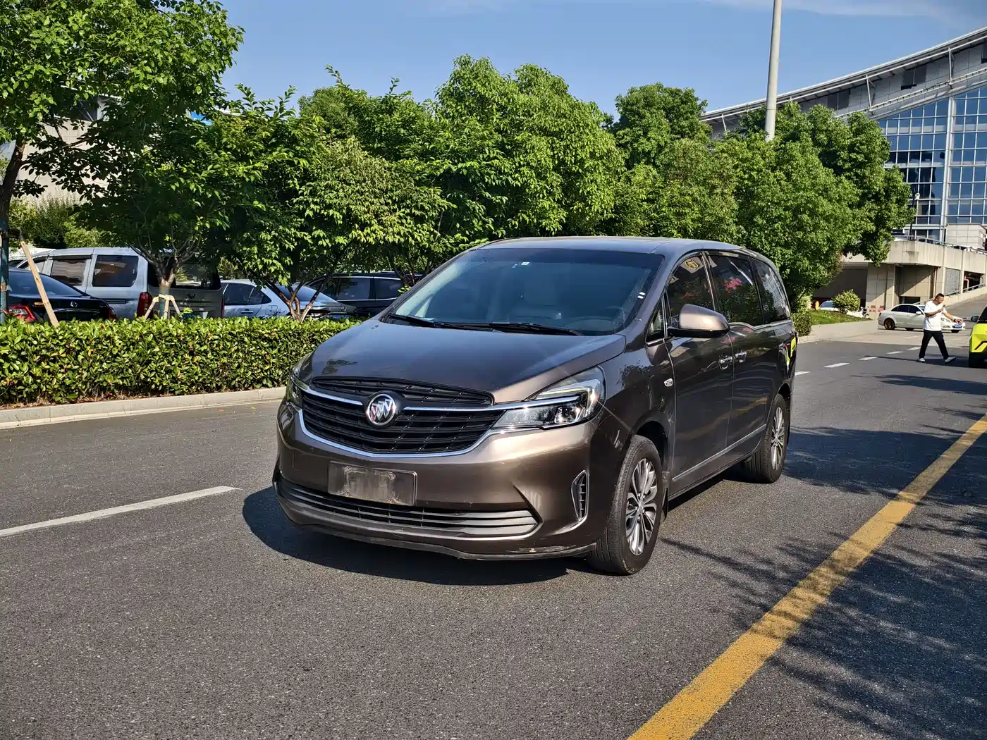 BUICK GL8