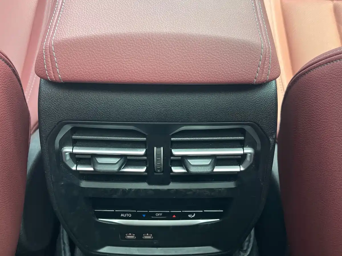 BMW 3 Series 2025 2025 330Li M Sport Night Edition
