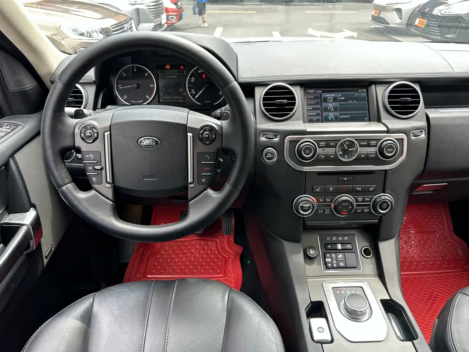 Фото 20 - Land Rover Discovery