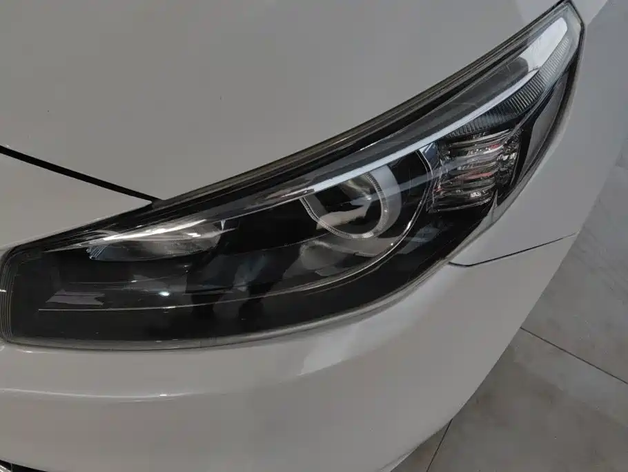 Фото 5 - Kia K4