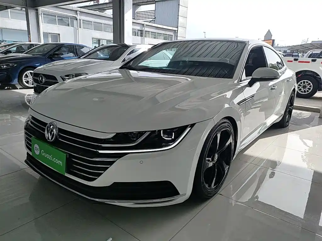 Volkswagen FAW-Volkswagen CC 2019 330TSI Charm Edition China VI