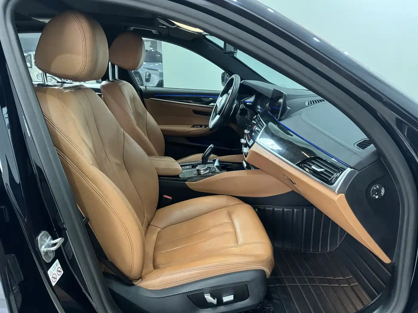 BMW 5 Series 2019 Facelift 530Li Leading M Sport Package фото 5