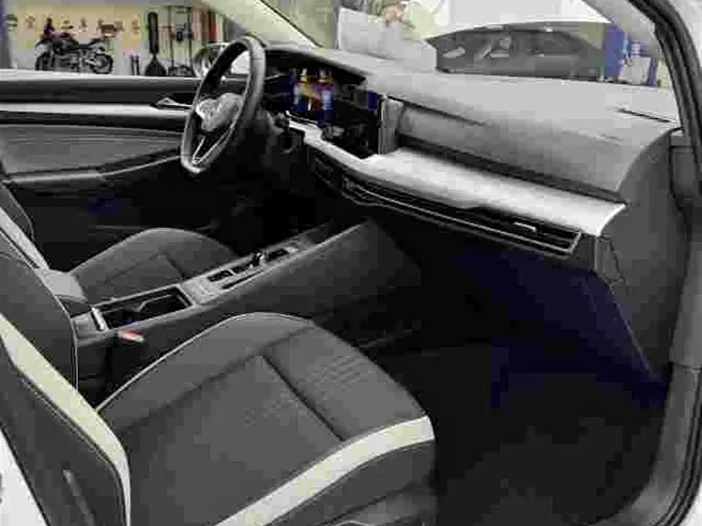 Volkswagen Golf 2021 280TSI DSG Pro фото 10
