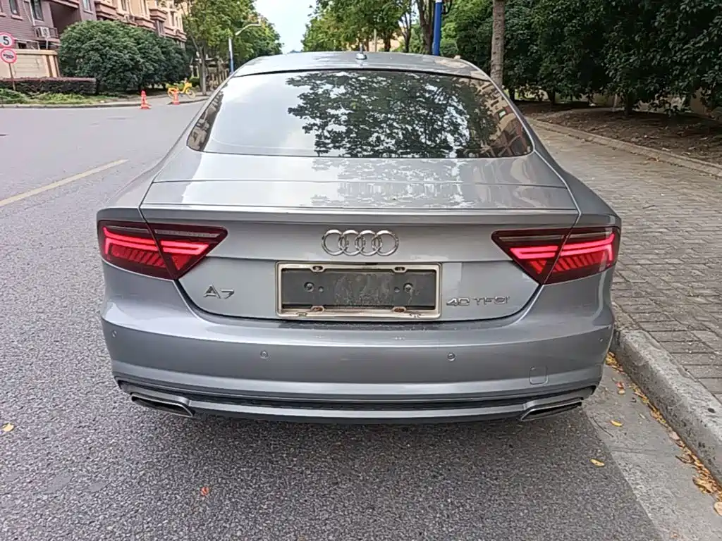 Фото 6 - Audi A7
