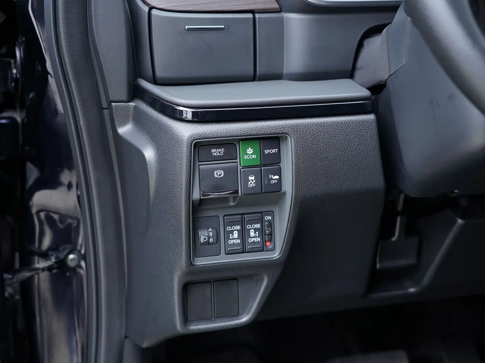 Фото 16 - Honda Odyssey