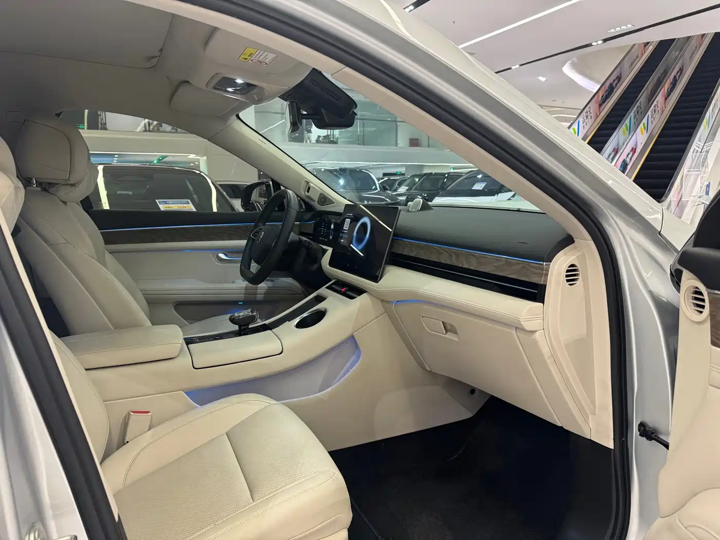Aito AITO M5 2022 2022 Extended Range AWD Ultimate Edition