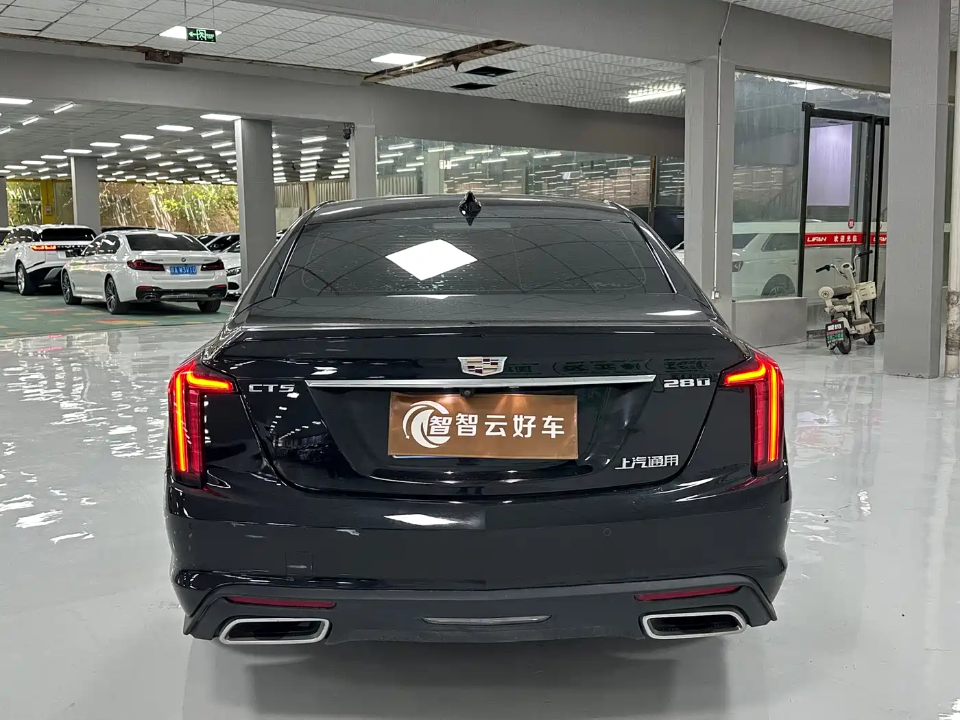 CADILLAC CT5