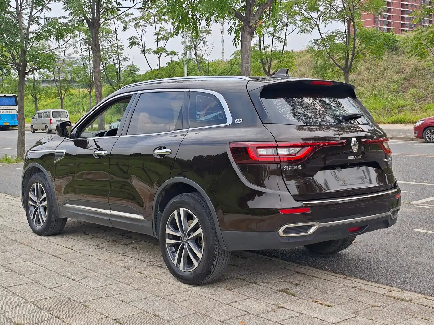 Renault Koleos 2019 2018 2.0L 2WD Luxury Edition