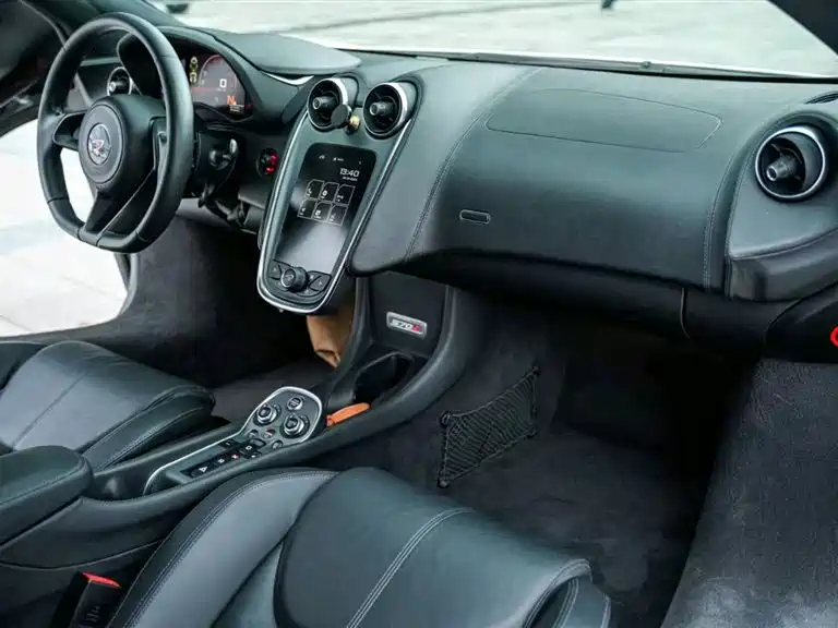 McLaren 570 2017 2015 570S 3.8T Coupe