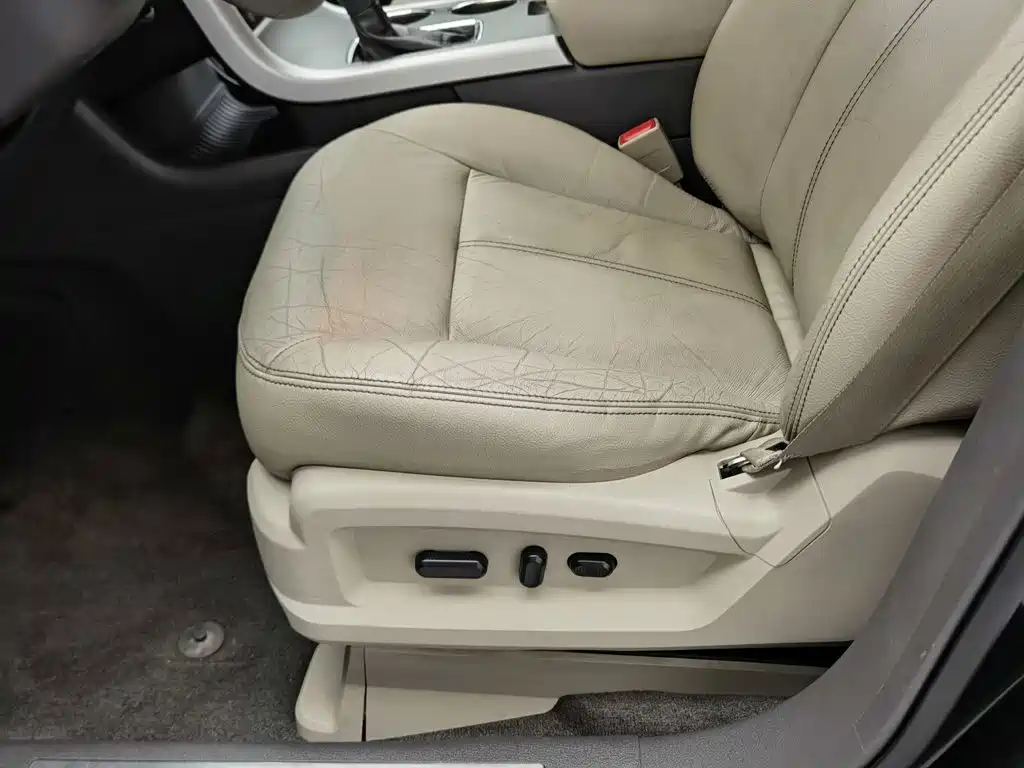 Ford Edge (Import) 2015 2012 2.0T Elite