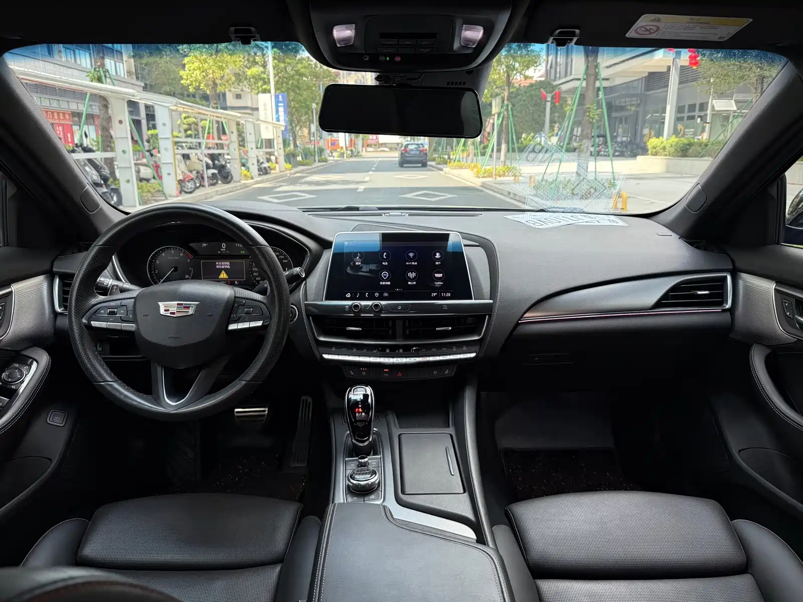 صورة 8 - Cadillac CT5