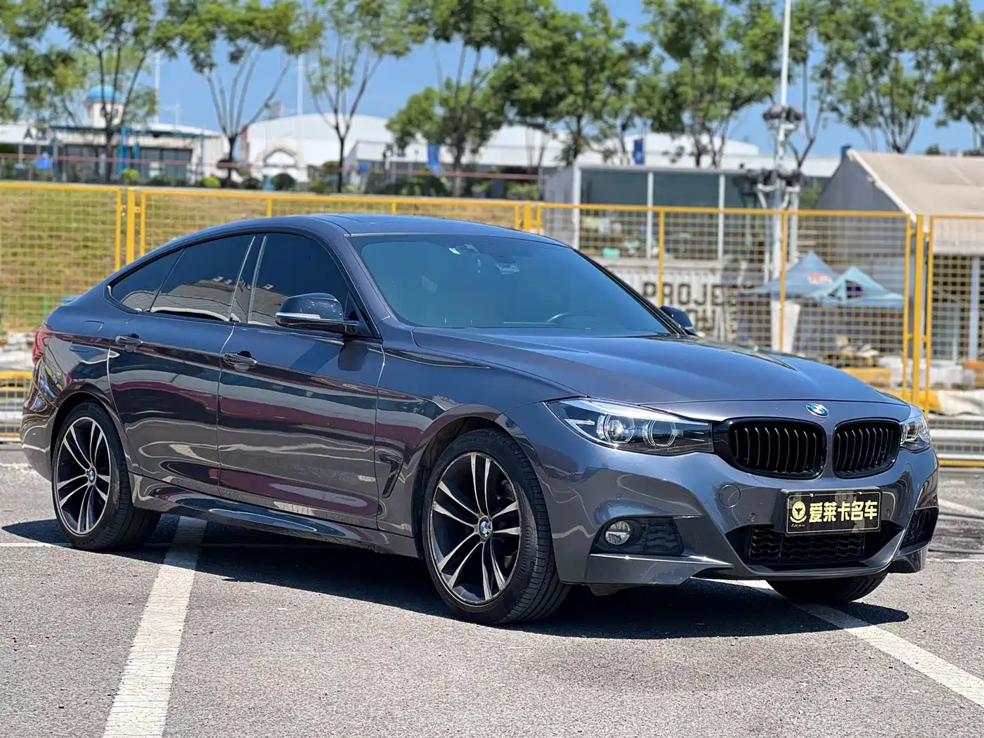 BMW 3 Series GT 2021 2020 330i M Sport Night Edition