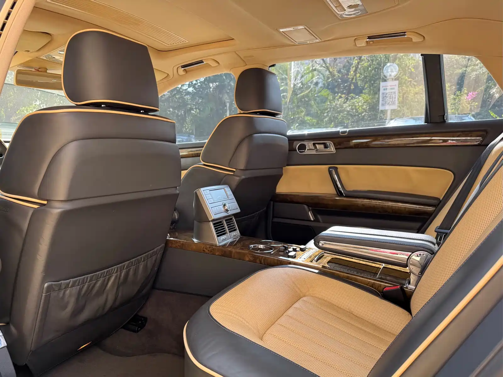 Фото 7 - Volkswagen Phaeton